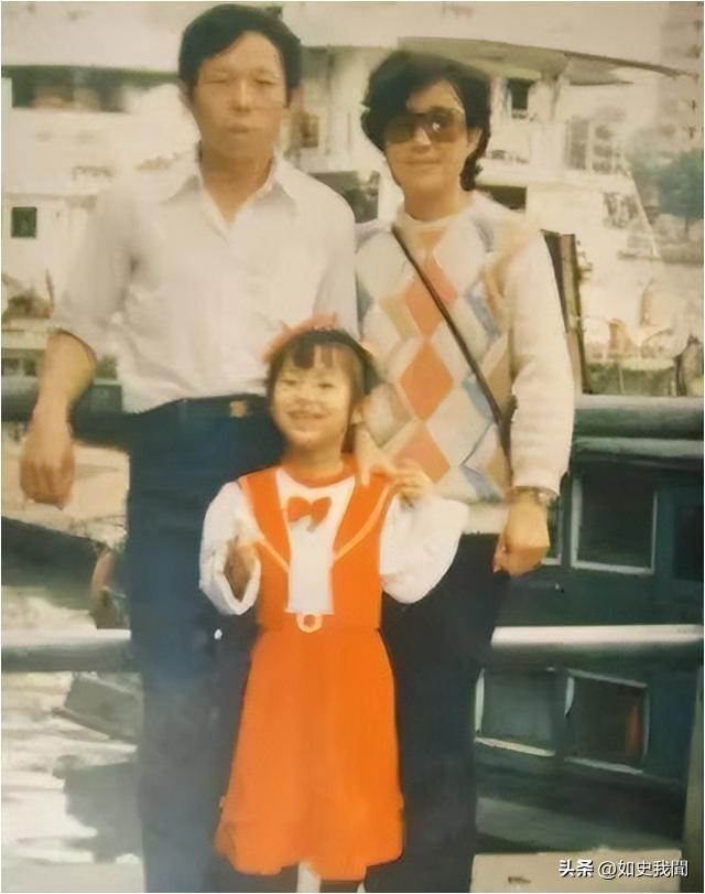 43岁潘晓婷至今单身，身材傲人却无人敢娶，潘爸爸后悔当初管太严