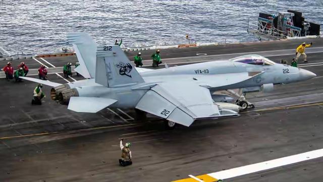 动手了？美军舰载机坠海后，中国禁航南海部分海域可能去捞一笔？