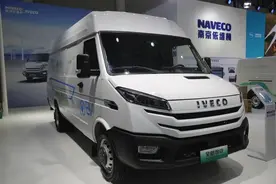 得意家族怎能少了它 依维柯得意电动厢式运输车图片