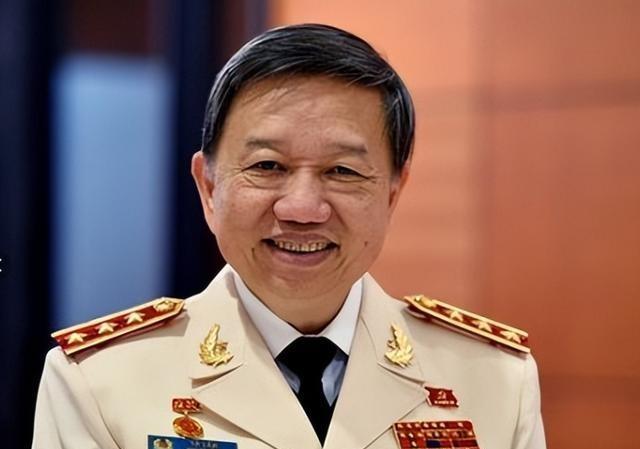 越南杠上中国了？中国一早定下9月3阅兵，越南后脚就定9月2！