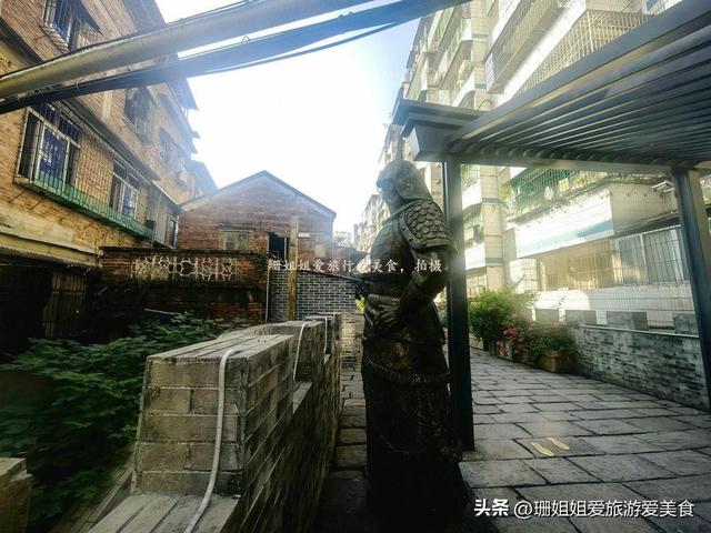 清远古城墙留“最壮烈”故事：屈大均老师抗击清军，近4万人死亡