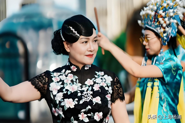 近百个街头市集，周末上复兴岛一站式“吃喝玩乐”