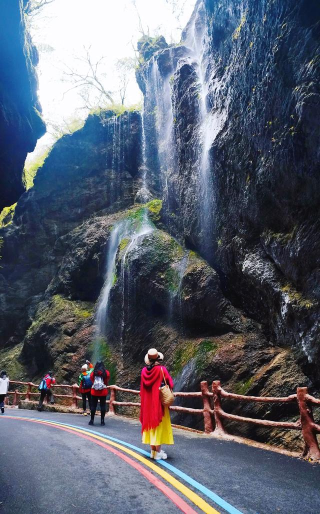 陇南游记：从山水秘境到溶洞奇观，再遇人间烟火
