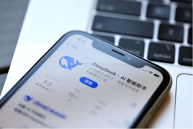 英伟达H20停产！DeepSeek一句话引爆科技圈，国产逆袭
