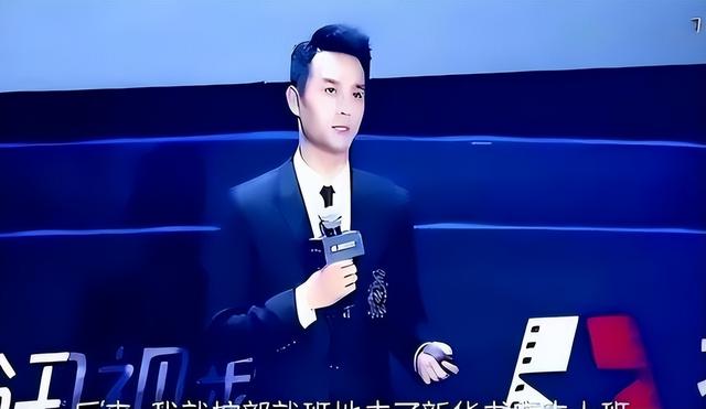比胡歌帅，比靳东火，42岁未婚未育的他，是刘涛永远的“痛”！