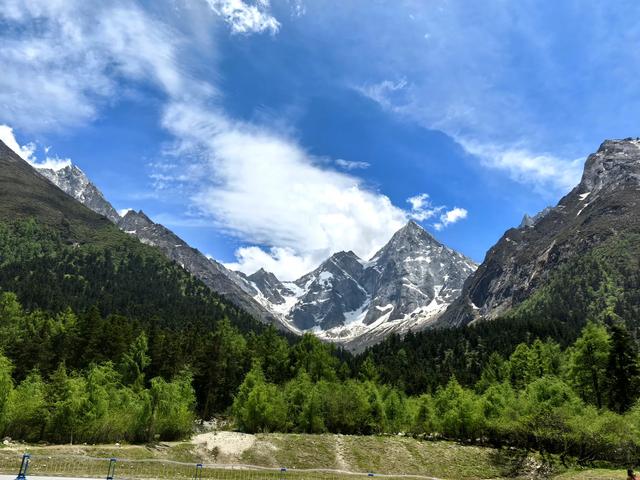 闯入“山水世界” :毕棚沟,真的很美,很凉!