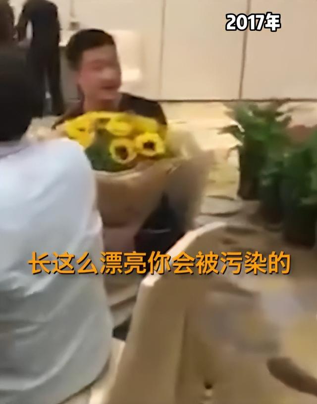 陪睡陪玩只是冰山一角，继岳云鹏后王晶再曝潜规则，杨幂都遭了殃