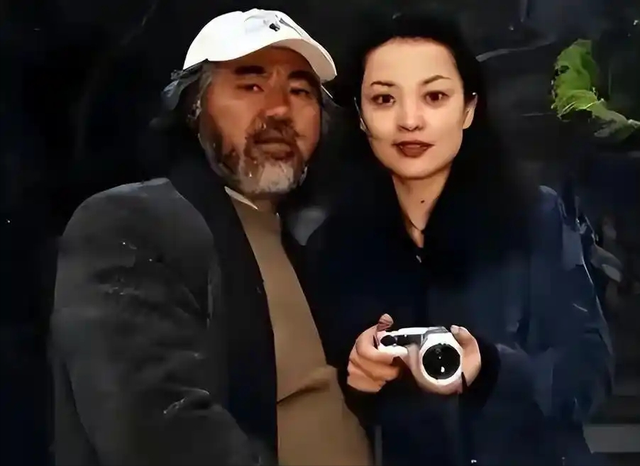 “牡丹花下死，做鬼也风流	”！这一次	，74岁的张纪中完全成了笑话