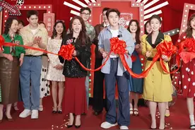 李佳琦妈妈开启直播带货，背后是千亿元“中老年赛道”图片