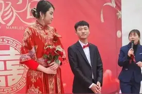 女孩身高2米貌美如花，妈妈天天发愁：白长这么漂亮，没人敢追图片