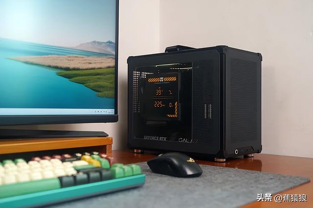 TUF B850M+RTX 5070+R9 9900X+乔思伯 C6 MATX 装机展示分享