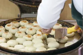 老字号月饼销售“起蓬头”！你买了吗？图片