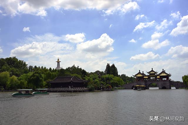 游览心仪已久的扬州瘦西湖，领略自然美景感受人文底蕴，回味无穷