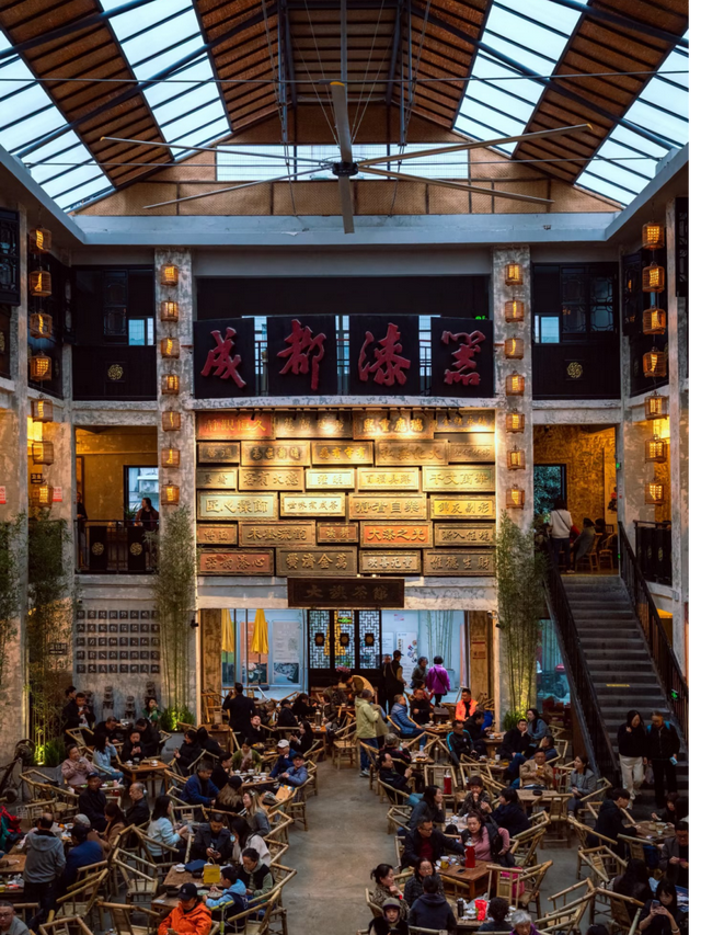 “工业风”旅游很火？成都这10处必打卡！