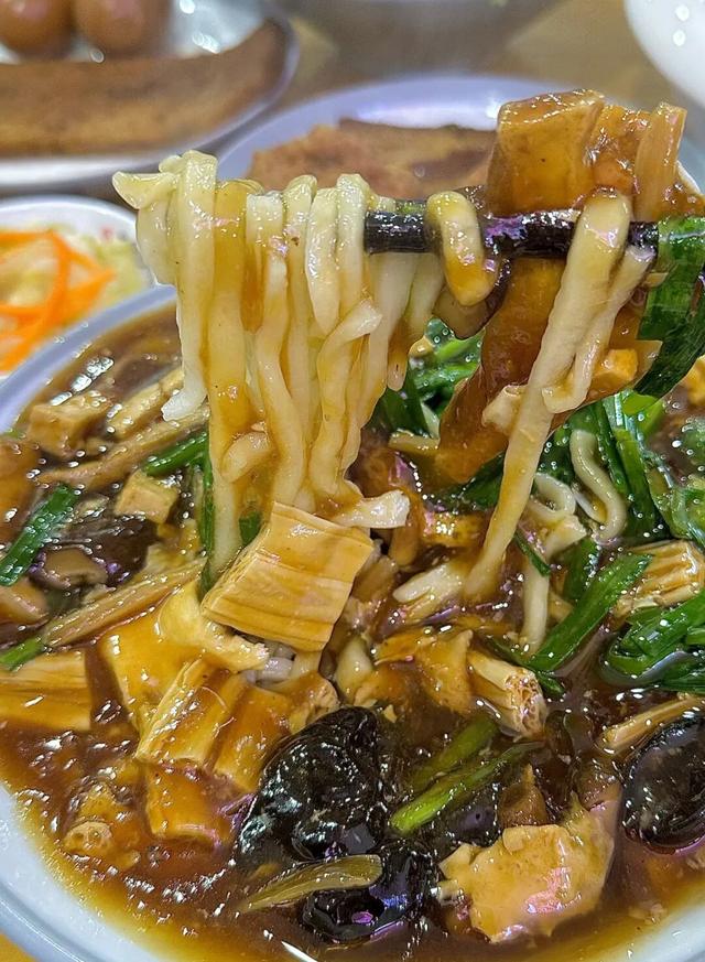 大理 ⇌太原 当凉鸡米线遇见打卤面