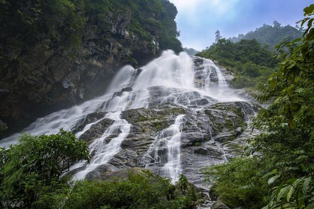 5月中旬-6月，错峰出行好时候，这6个目的地人少景美，气候清爽