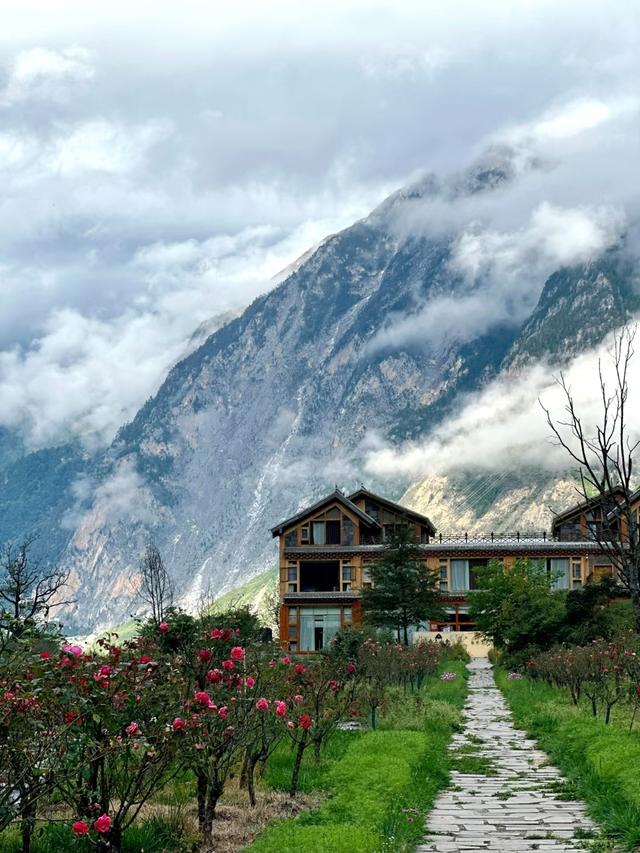 四川第一大行政区揭晓，抵23.6个上海，74.9个深圳！