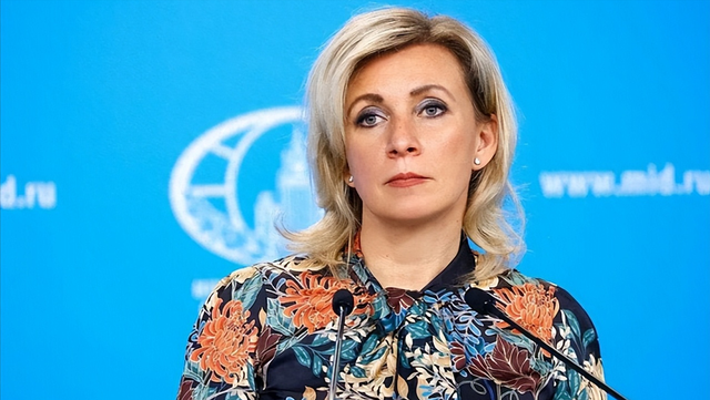 一百枚导弹从天而降，美军发起斩首行动，特朗普下令，英法表忠心