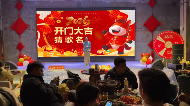 冰雪童话小城阿尔山点燃游客激情