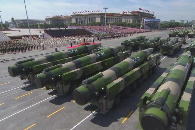 93阅兵还未开始，美军已忙成一团？美专家：太多新武器逆转局势？
