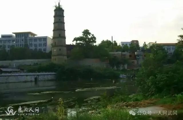 武冈东塔里面,究竟藏有什么?有爬上去的吗?