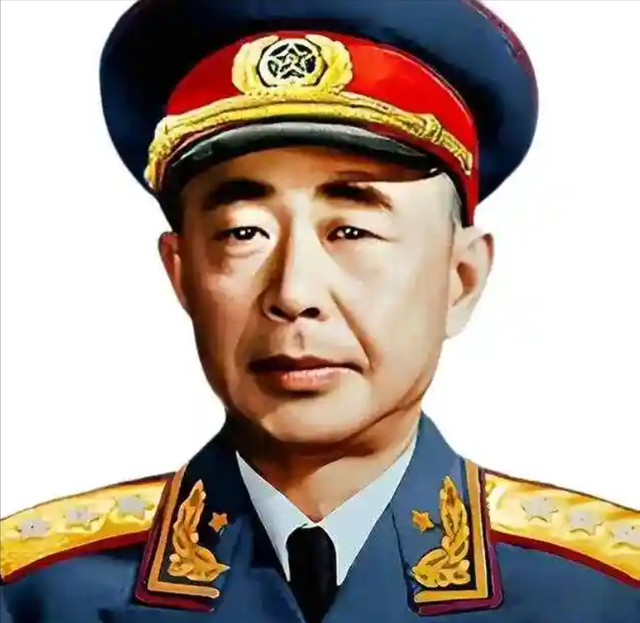 21兵团司令降为军长，55年又被拟授少将，毛主席大怒：少将改上将
