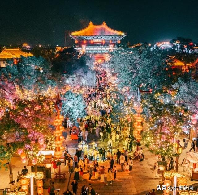 清明上河园：暑期消夏纳凉狂欢模式即将全面开启！