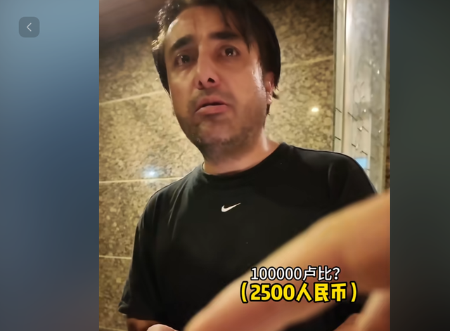 中国男子游巴基斯坦，警察一路暖心护送，却遭司机半夜盯梢要钱！