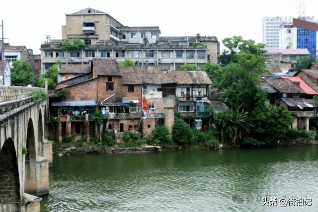千年同饮一河水,河头是萍乡南正街,江尾有醴陵东正街