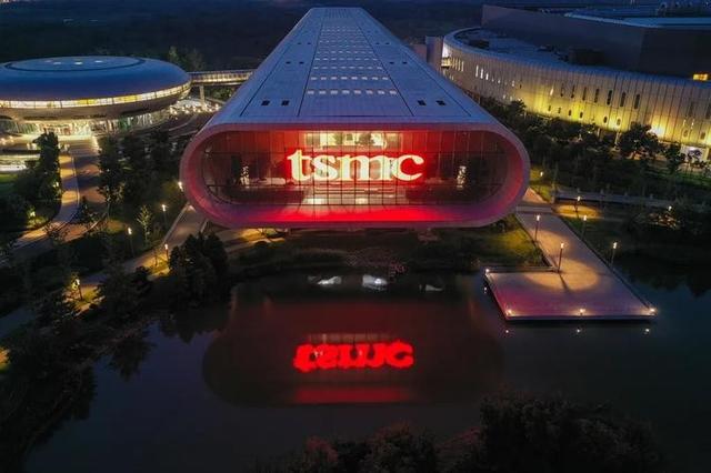 台海还没开战，另一场恶仗已逼近中国，美撕下伪装，基辛格没说错