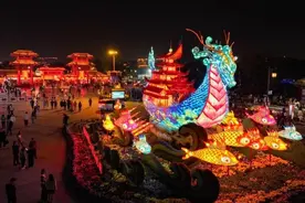 河南开封《大宋·东京梦华》：一张晚会票可免费赏百万菊展、百万灯展、百场演出图片