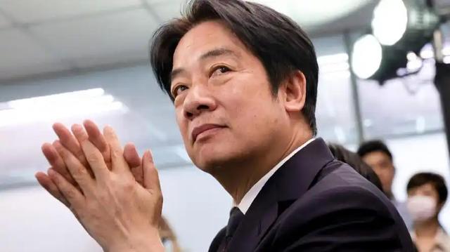 特朗普终于回应了	，想一句话就镇住场子，解放军离登岛只差一步！