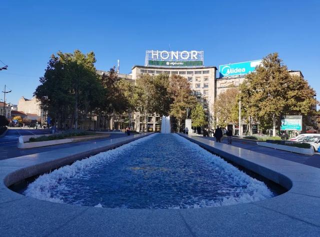 塞尔维亚，一座被轰炸过78天的城市的新生，贝尔格莱德一日游记