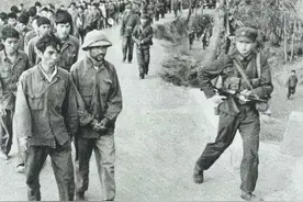 对越反击战中，他率全连二百多人投降越军，最终结局如何？图片