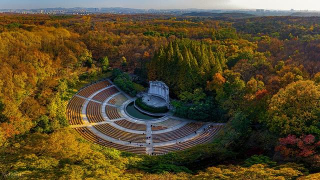 11月适合去哪里旅行，这5个地方，全是深秋时节好光景