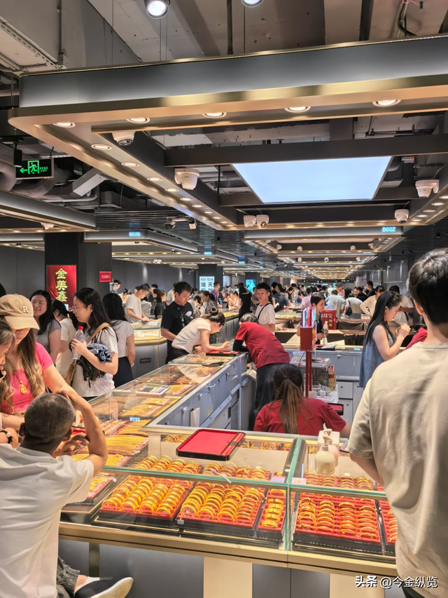 全球金价"跳水"！还想靠它守财富？忘记暴富，才是黄金的真正使命