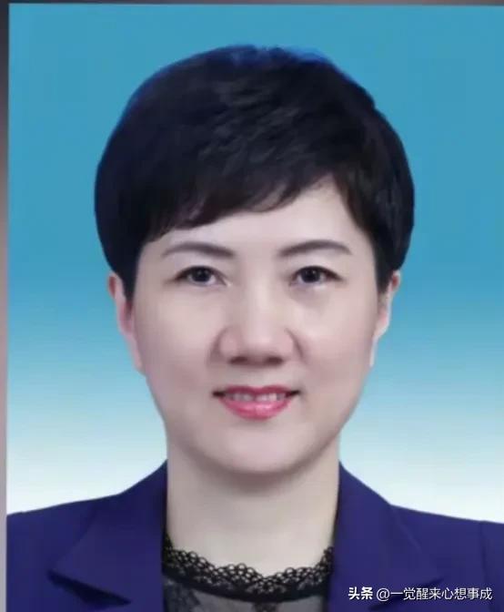 一女官员竟被“责令”辞职！相关职务已被终止！