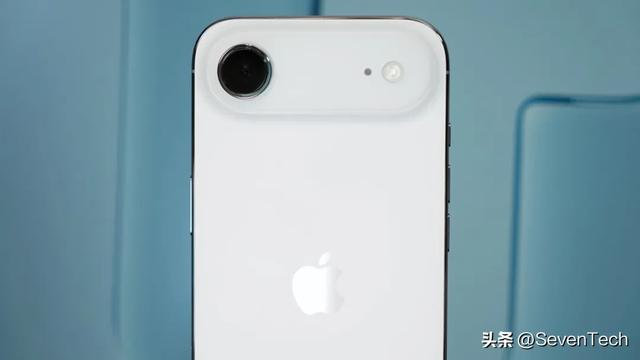 苹果市值冲刺4万亿美元！iPhone 17需求超预期