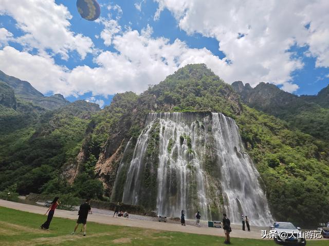 不花1分钱！兴山高岚大瀑布，80米飞天水幕承包你的夏日震撼