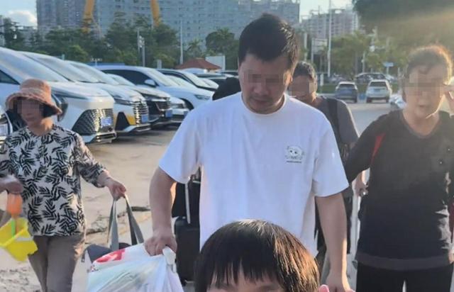 涠洲岛被指乱收费：更多游客发声，带孩子不让住3人间，文旅介入