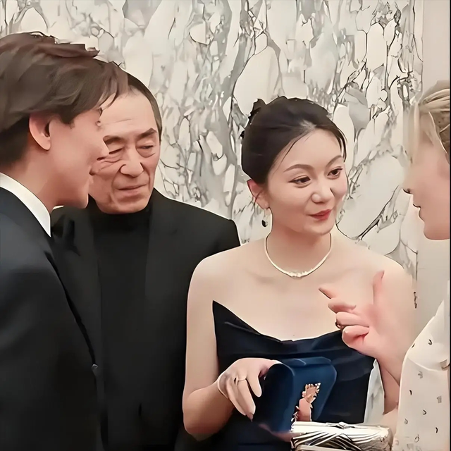 嫁给老头的5位女明星，有的丈夫可以当爹，有的甚至可以当爷爷