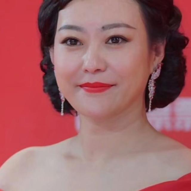 你们在哪一部影视剧看到过，她叫什么名字。