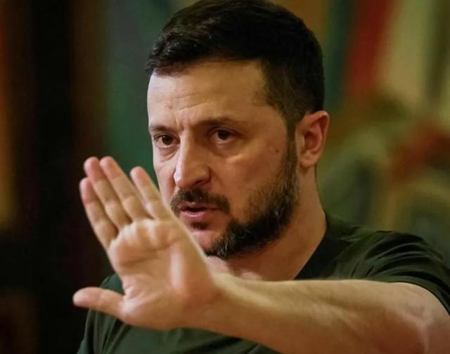 泽连斯基突然翻脸，通知中方做好全面准备，迎接乌克兰的最新制裁