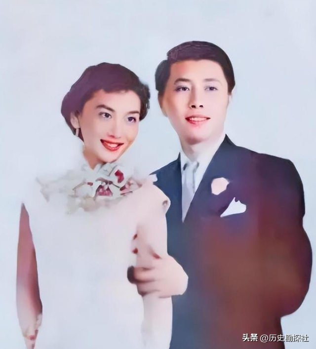 70年代，夏梦等人的罕见合影，她美得无可挑剔，堪称绝代佳人