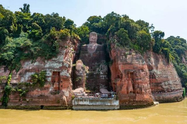 四川旅游景点排名前十名，九寨沟排第一位