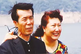 原来她已离世19年!女儿败光她留的7套房产，至死没和赵本山和解图片