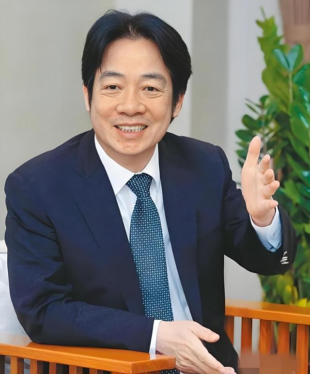 2大噩耗传来，赖清德即将离台，人民日报发声，对赖改了新称呼