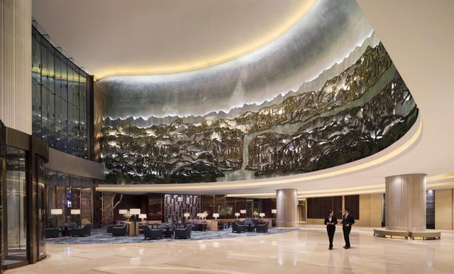 重庆JW万豪酒店：扎根解放碑芯，以高端配套解锁山城商务与婚宴新体验