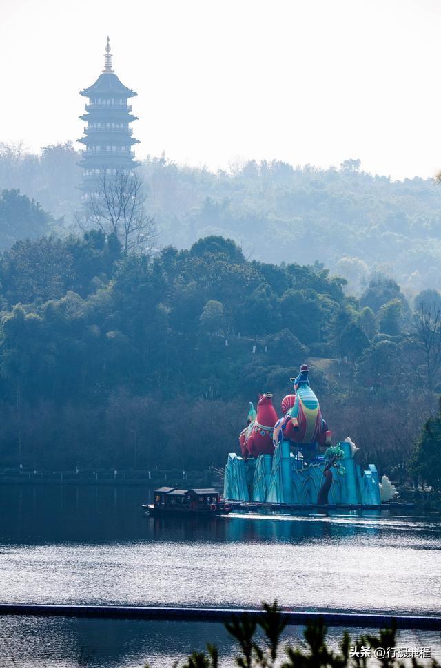 重庆2026年新春大型灯会月底开幕，即将带来如梦如幻的视觉盛宴。