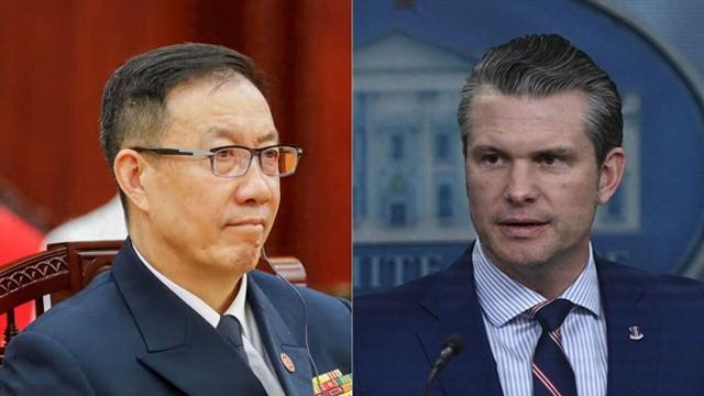 中方立铁律，黄岩岛主权已定，马科斯没料到，第一个求和的是美军